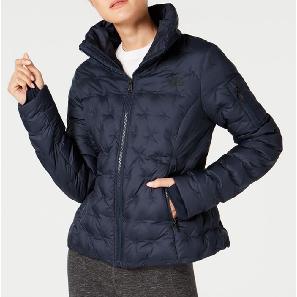 The North Face woman's Holladown Sustainable 550 Down Puffer NAVY SIZE LARGE.